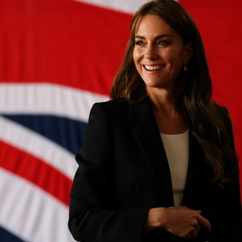 Família Real fica  apreensiva  por misteriosa hospitalização de Kate Middleton