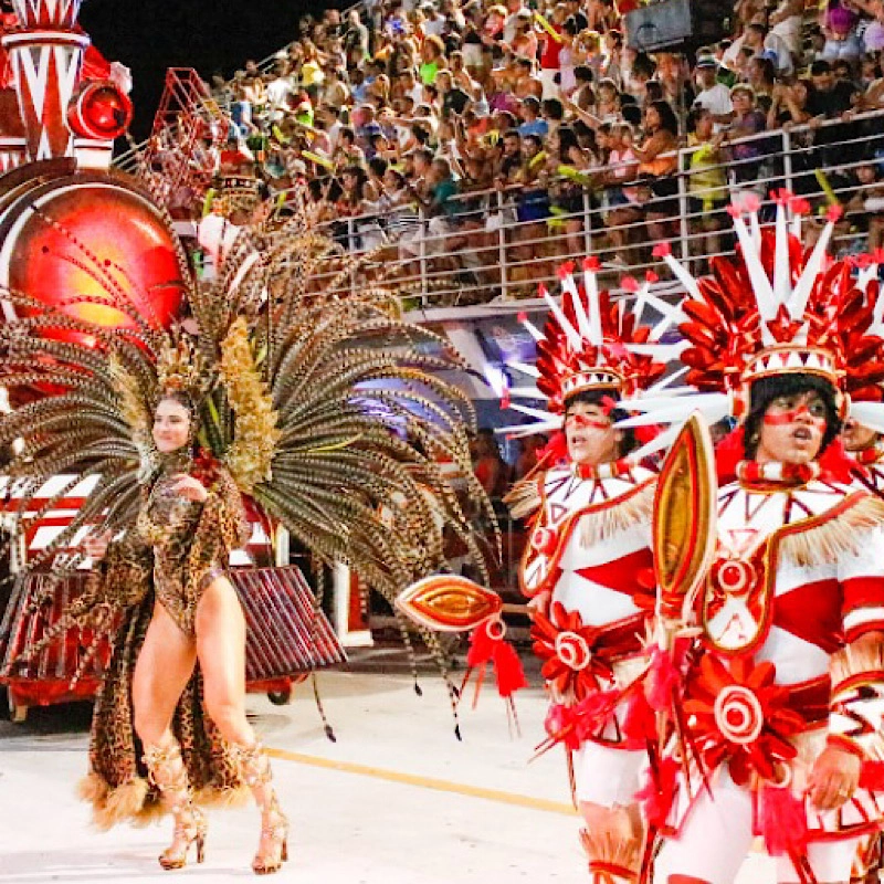 “A tentação é descobrir!” MUG inova, não vai revelar fantasias antes do desfile e prepara 5km de estampas exclusivas