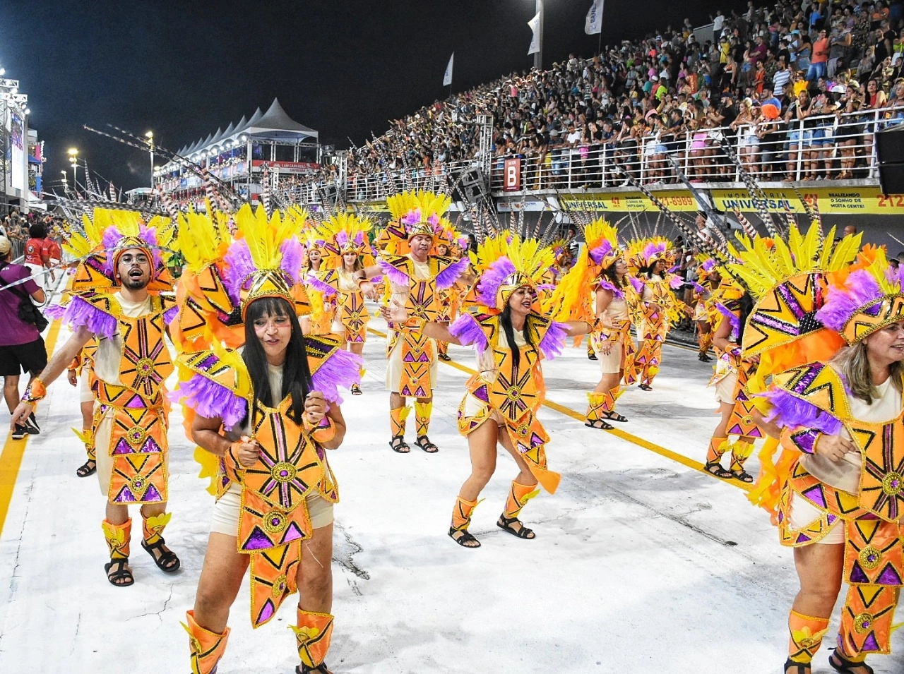 20 horas de festa para o Dia Nacional do Samba com Leci Brandão, Jorge Aragão e escolha da família real