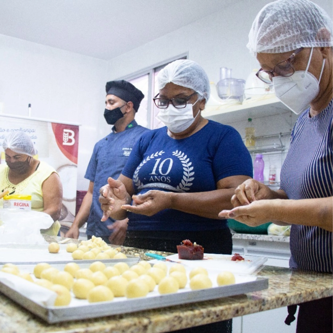 Buaiz Alimentos e Afecc realizam curso de culinária para pacientes oncológicos