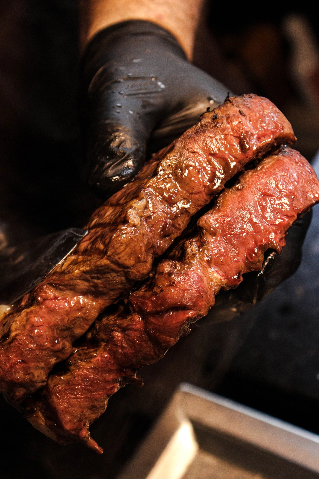 Bossa Self & Parrilla: Praia do Canto ganha novo restaurante com parrilla argentina e ilha japonesa