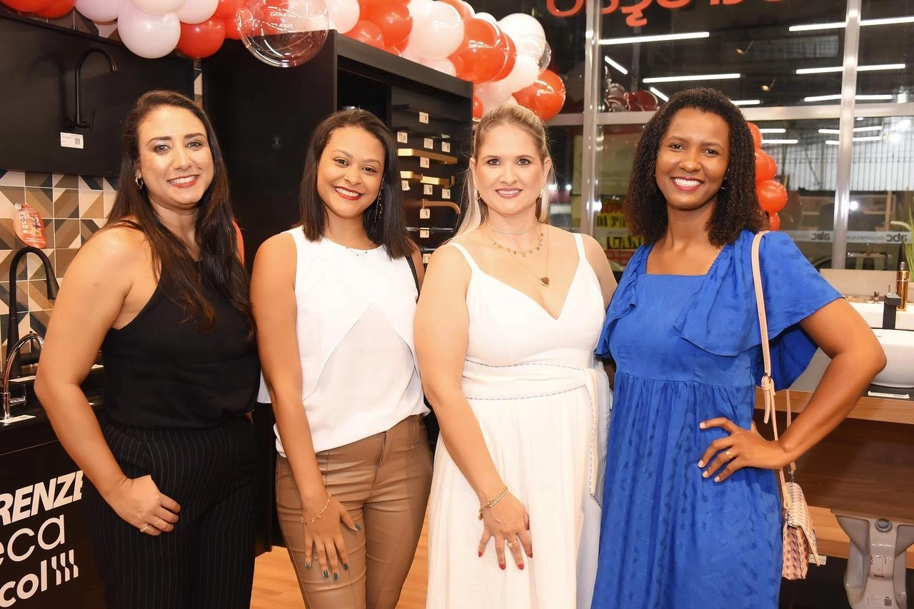 Arquitetos e designers festejam aniversário junto com ABC da Construção